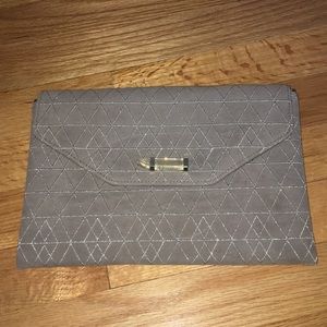 NWOT Stella & Dot Envelope Clutch, Grey/Silver